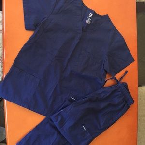 DAGACCI UNISEX SCRUBS SET